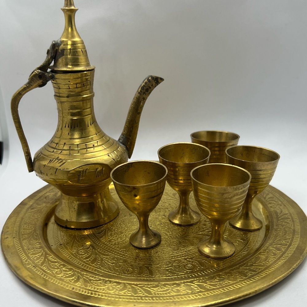 Vintage Old Middle Eastern Gold Brass Tea Set with Tray - Picture 3 of 5